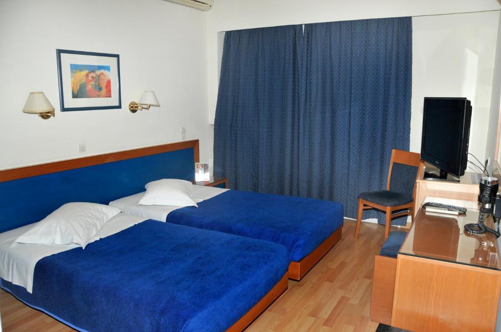 Hotel Elena Lamía Zimmer foto